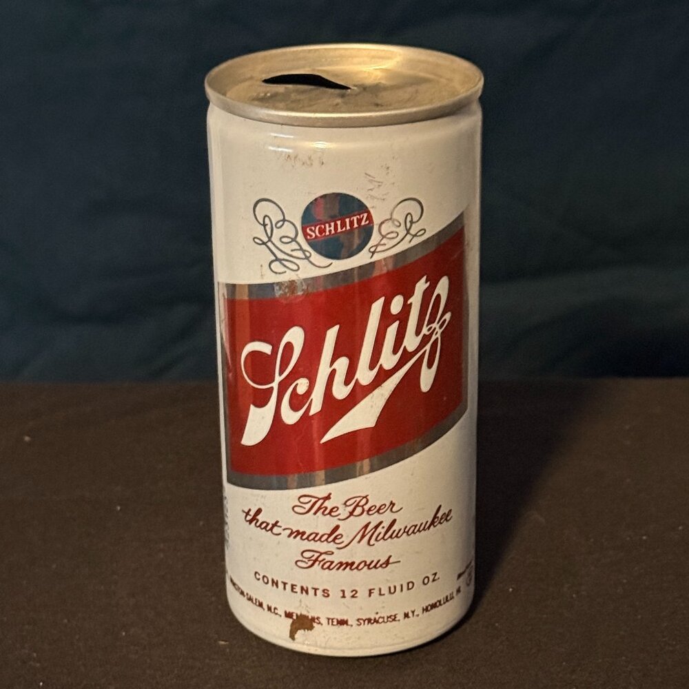 Schlitz Vintage Beer can